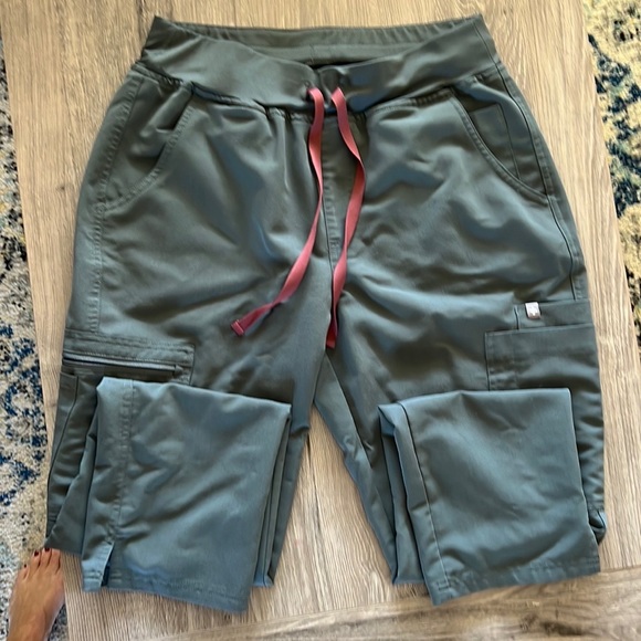 Figs Pants & Jumpsuits Figs Petite Yola High Waisted 2 Scrub Pants Poshmark